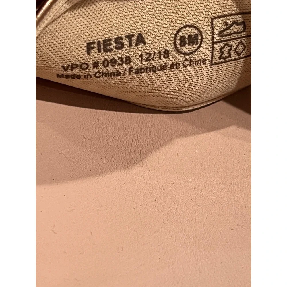 Fiesta Platform Sandals Rose Gold Straps‎ White Sole Women's Size 8M